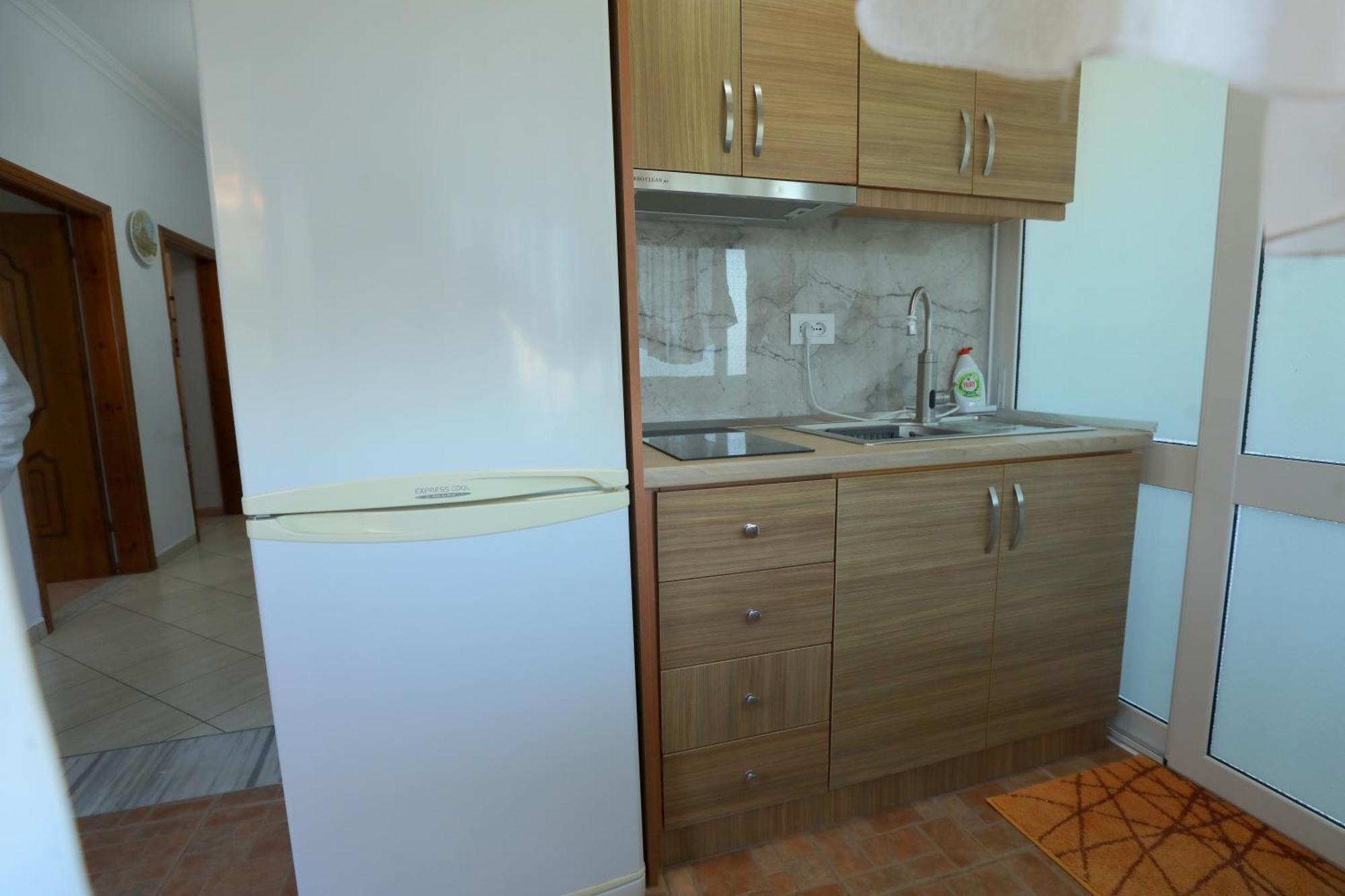 Villa Kevin'S Sarandë エクステリア 写真