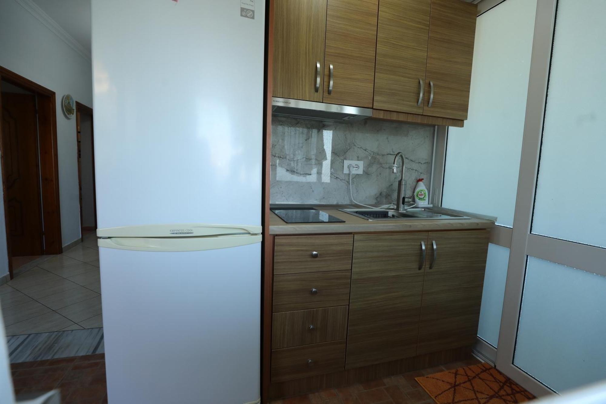 Villa Kevin'S Sarandë エクステリア 写真